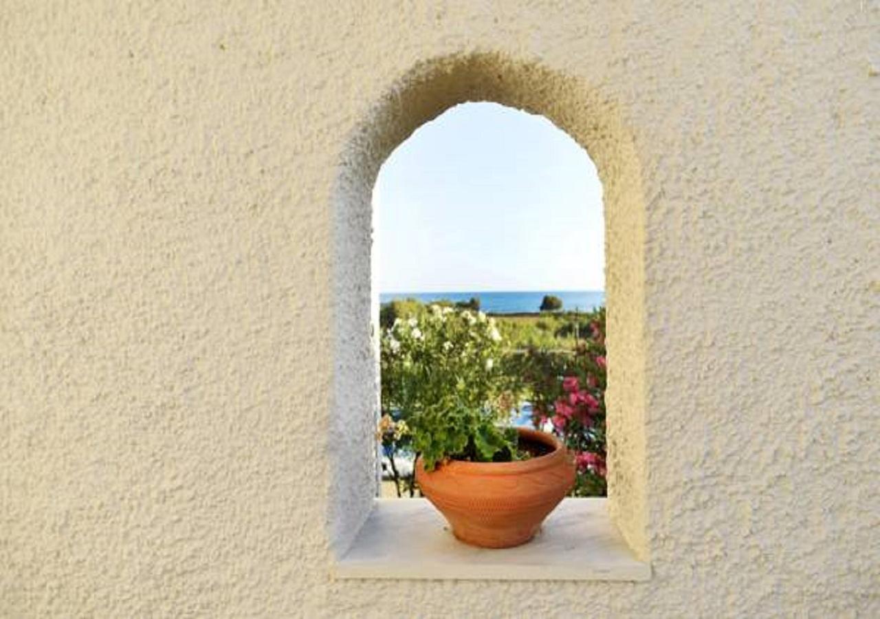Andy'S Gardens Daire Gerani  Dış mekan fotoğraf